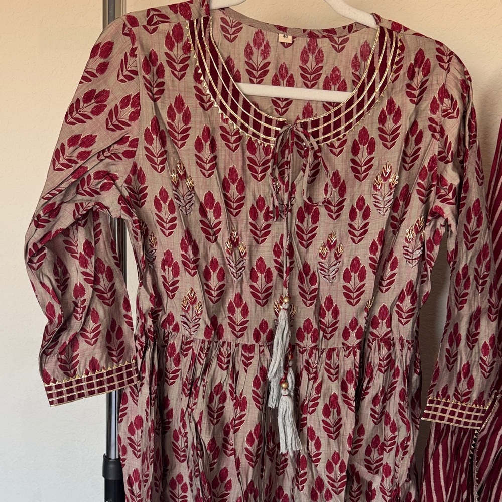 Beautiful maroon sharara set.. - Picture 2 of 4